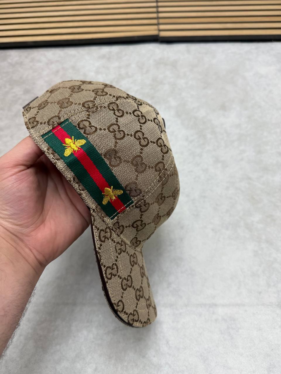 Gucci GG Supreme Canvas Double Bee Web Men's Cap Reps Sale UK Best Quality AAA Replica
