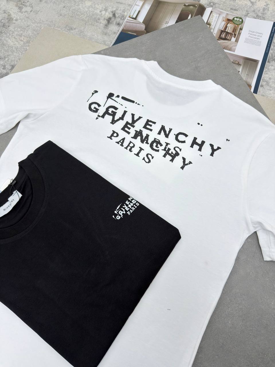 Givenchy Stamp Print Men's Women's T-Shirts in 2 Colors Reps Sale UK Best Quality AAA Replica