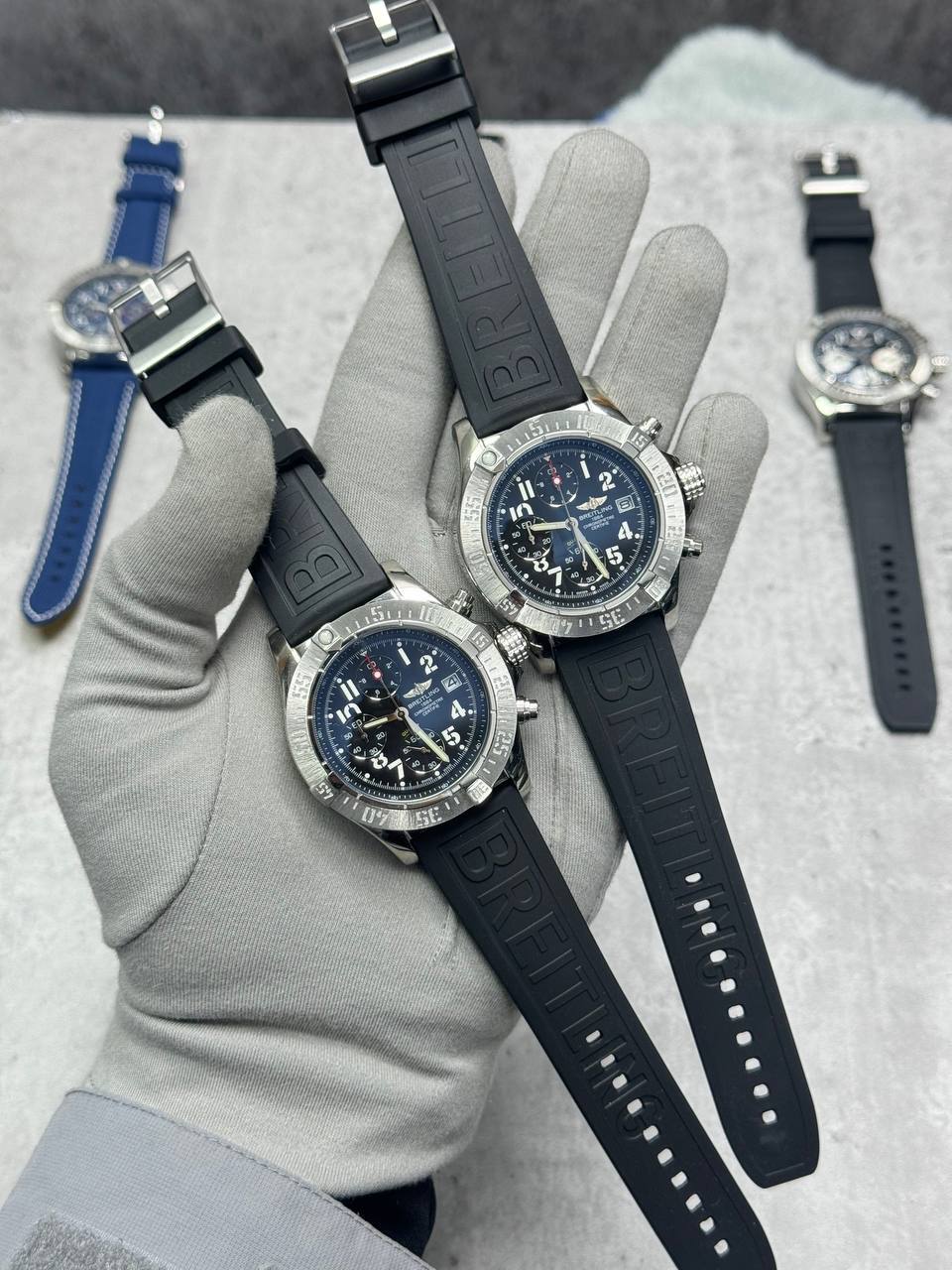 Breitling Avenger Chronograph GMT 45 Men's Watch in Navy Color Dial Black Strap UK Best Quality Reps AAA Replica