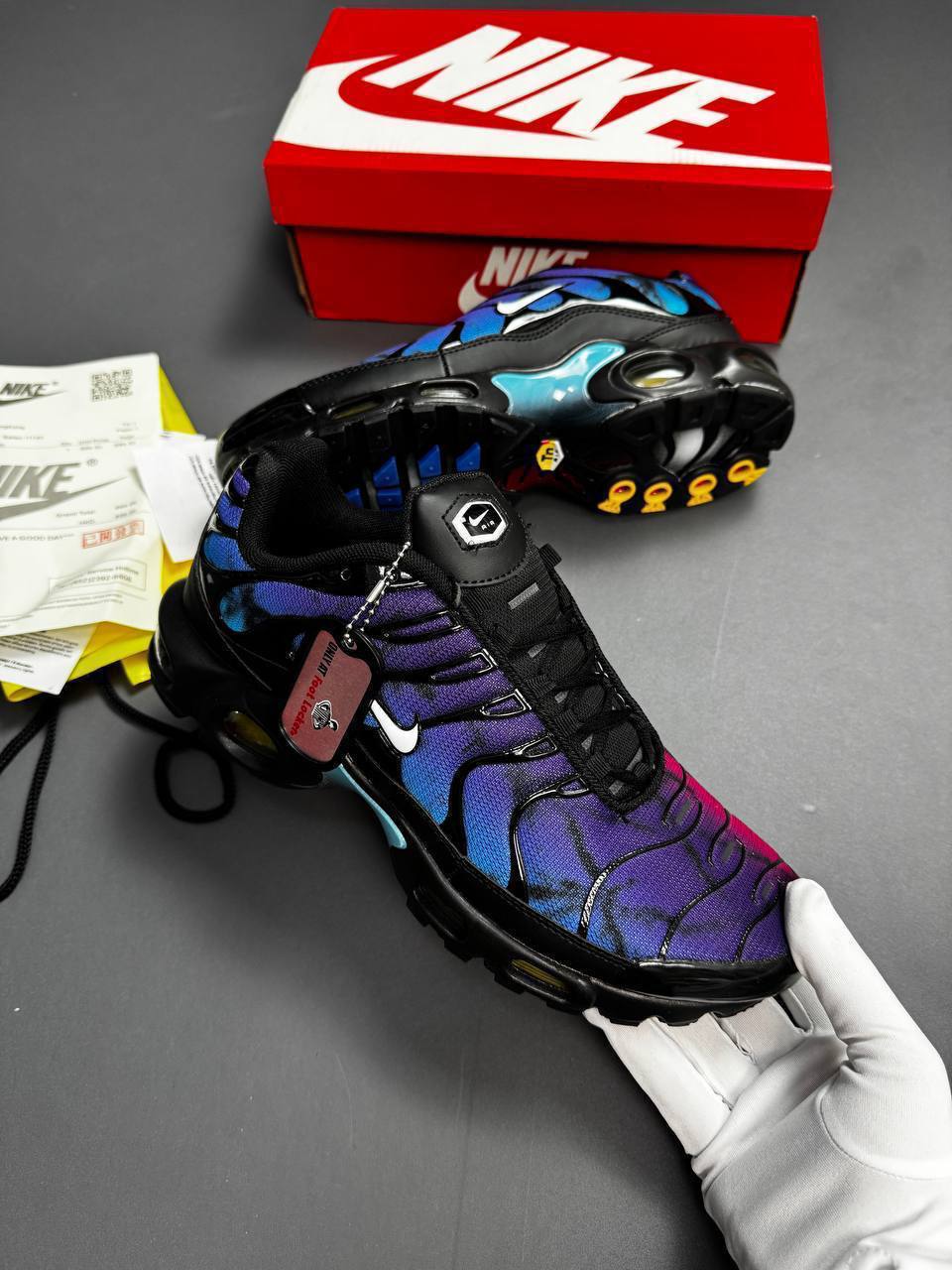 Nike Air Max Plus TN "25th Anniversary" FV0393-001 Trainers Men's Reps Sale UK Best Quality AAA Replica