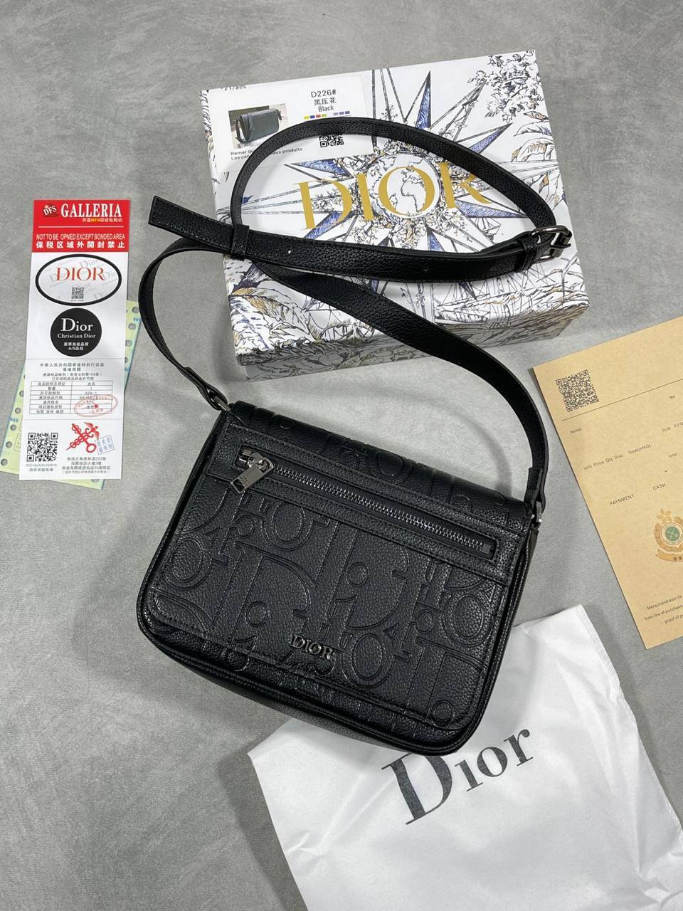 Dior Small Saddle Messenger Men's Bag with Flap in Black Color Reps Sale UK Best Quality AAA Replica