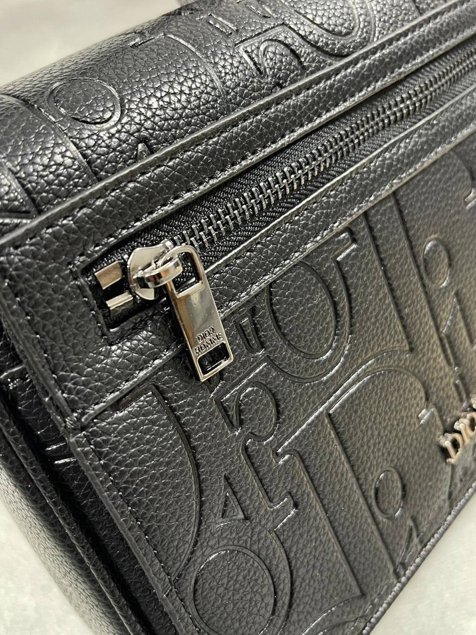 Dior Small Saddle Messenger Men's Bag with Flap in Black Color Reps Sale UK Best Quality AAA Replica
