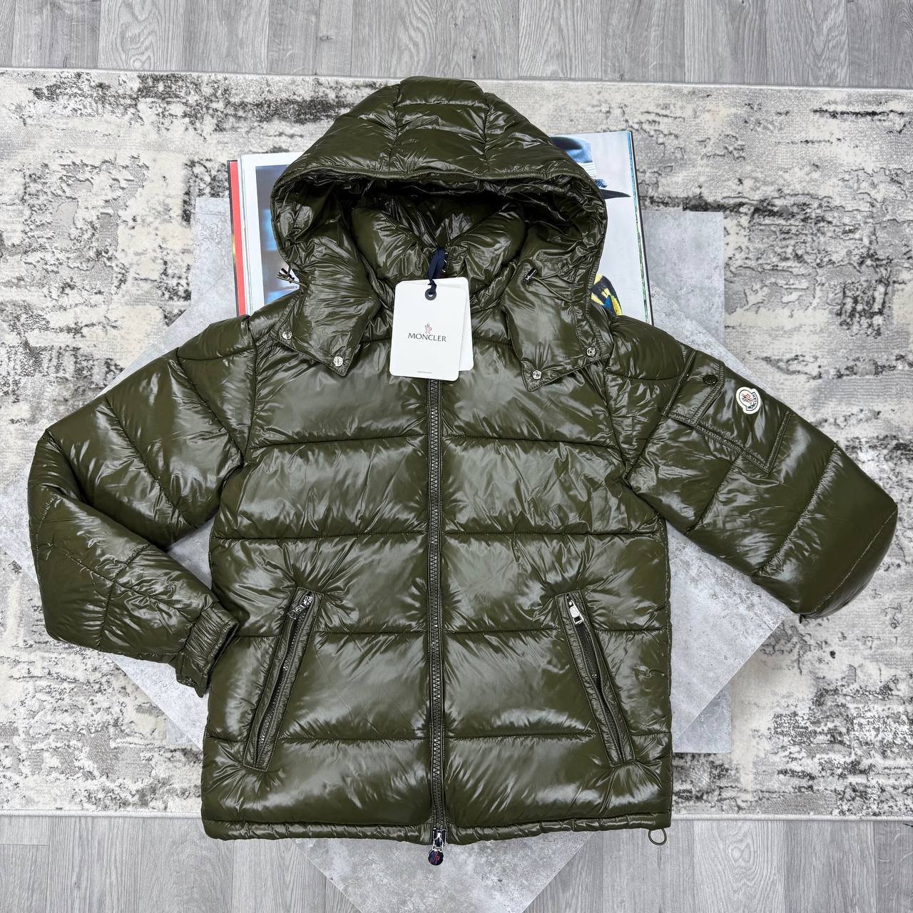 Moncler Maya Hooded Short Down Jackets Men's Women's in Different Colors Reps UK Sale Best Quality AAA Replica