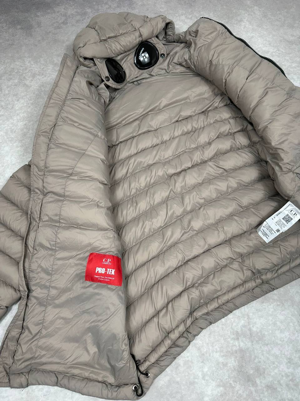 C.P. Company D.D. Shell Goggle Down Jackets in 2 Colors Reps Sale UK Best Quality AAA Replica