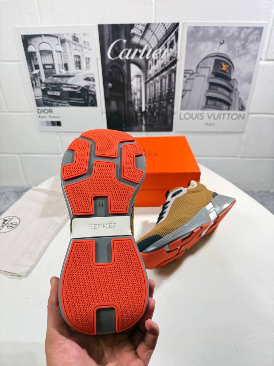 Hermes Heros Sports Casual Fashion Sneakers Men's in Different Colors Reps Sale UK Best Quality Replica