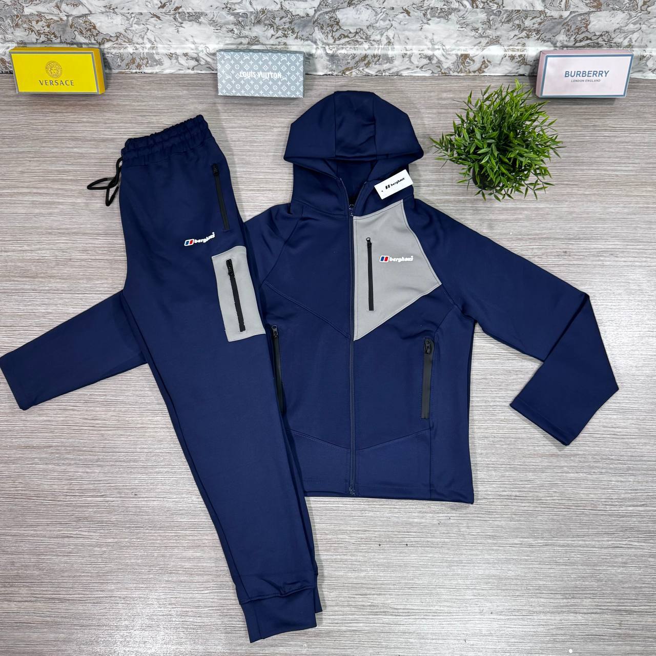 Berghaus Woven Tracksuits Mens in Different Colors Reps Sale UK Best Quality AAA Replica