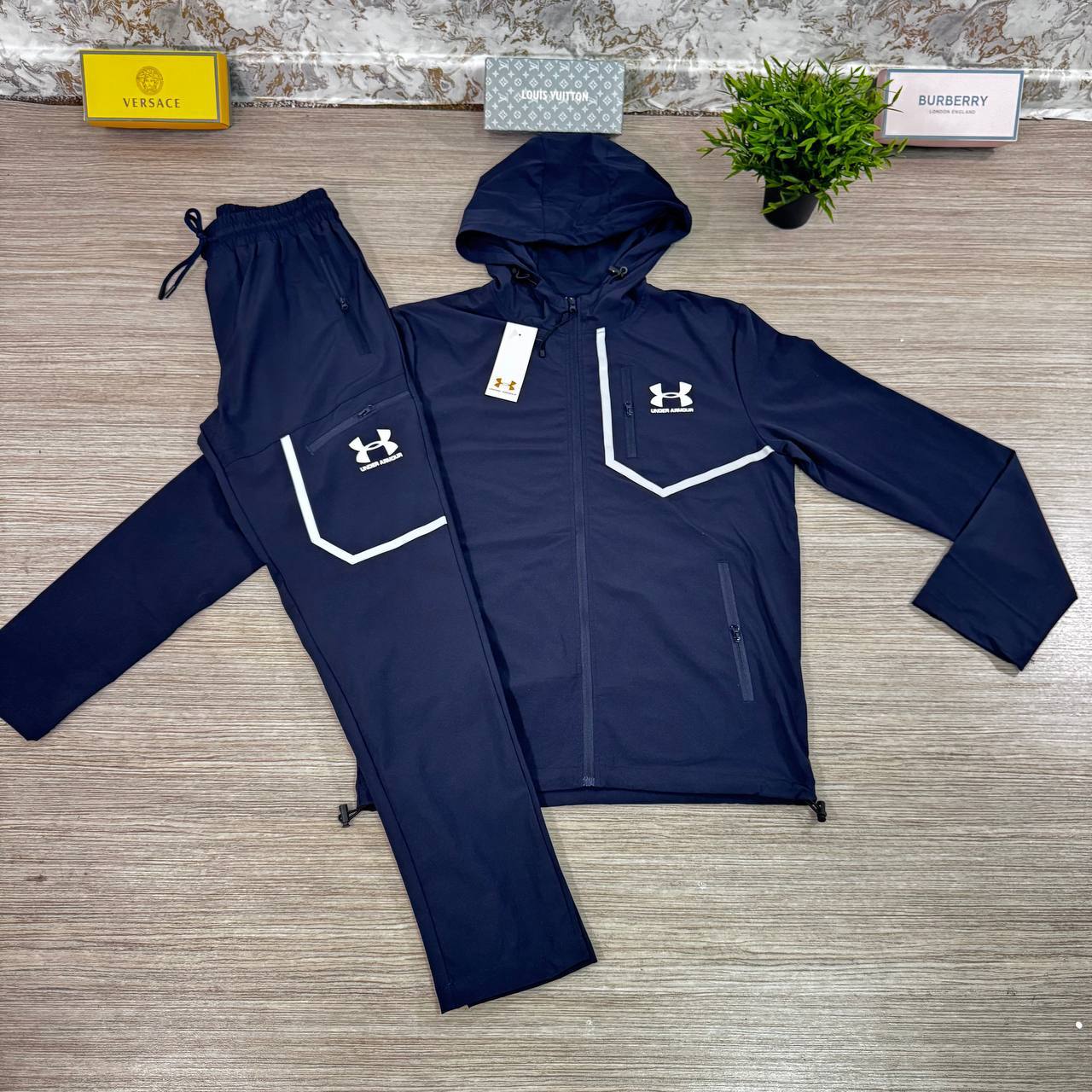 Under Armour Windbreaker Men's Tracksuit in Different Colors Reps Sale UK Best Quality AAA Replica