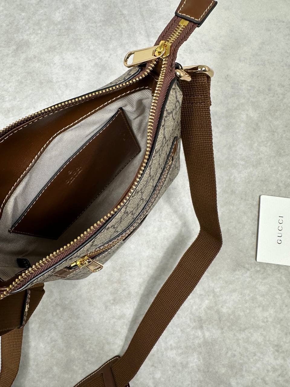 Gucci GG Supreme Canvas Messenger Men's Bag with Dust Bag in 2 Colors Reps Best Quality AAA Replica