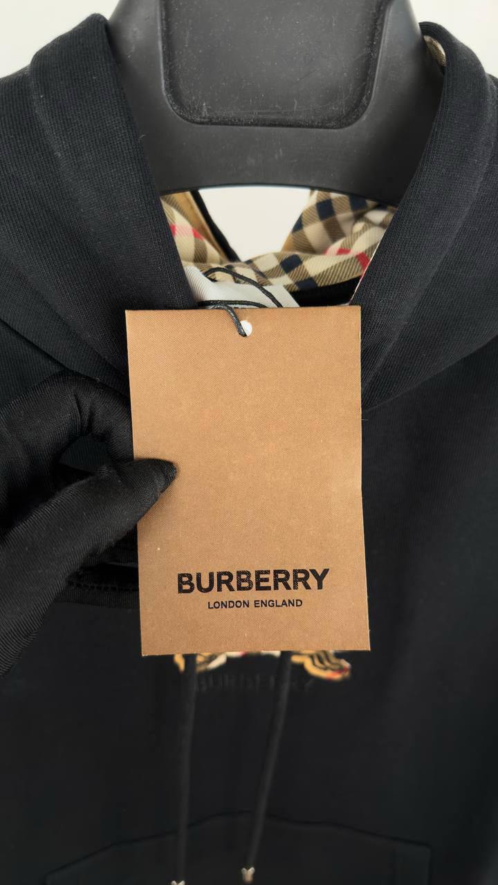 Burberry Equestrian Knight Design EKD Hoodie Men's Women's in Black Color Reps Sale UK Best Quality Sale AAA Replica