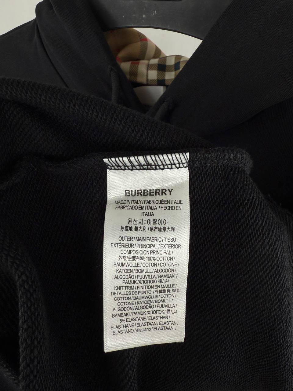 Burberry Equestrian Knight Design EKD Hoodie Men's Women's in Black Color Reps Sale UK Best Quality Sale AAA Replica