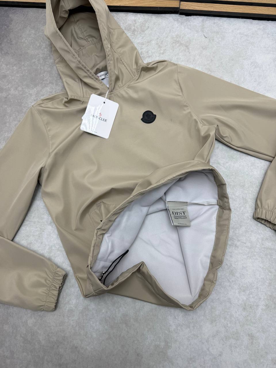Moncler Escalle Hooded Anorak Jackets Men's Women's in 2 Colors Reps UK Sale Best Quality AAA Replica