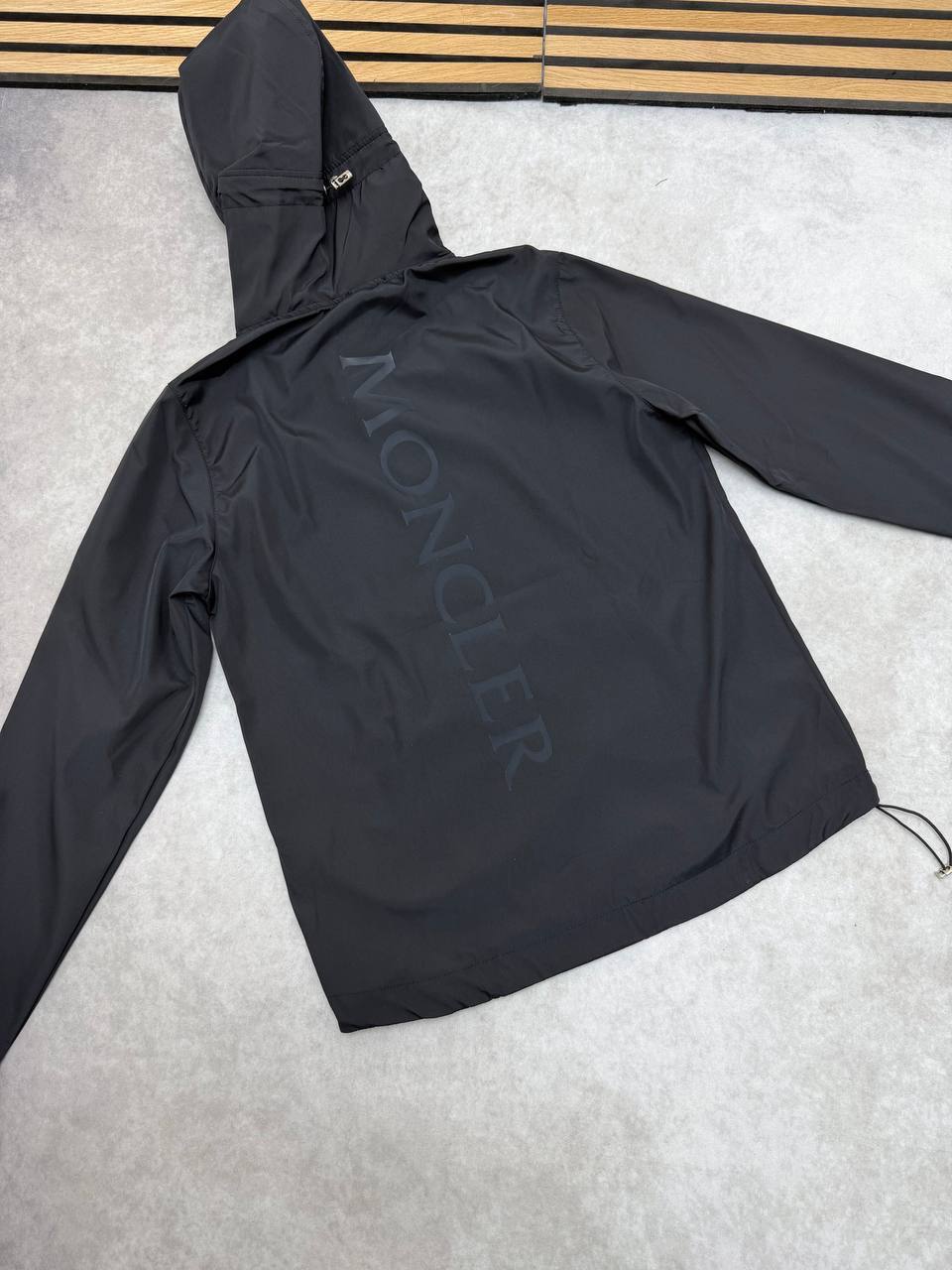 Moncler Escalle Hooded Anorak Jackets Men's Women's in 2 Colors Reps UK Sale Best Quality AAA Replica