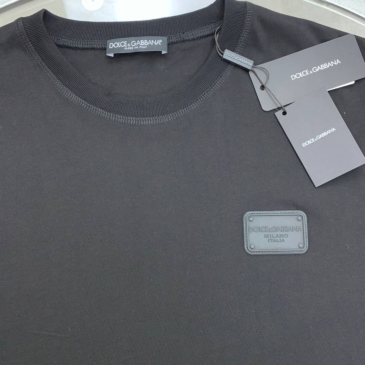 Dolce & Gabbana Logo-Plaque Men's Women's T-Shirts in Different Colors Reps Sale UK Best Quality Sale AAA Replica