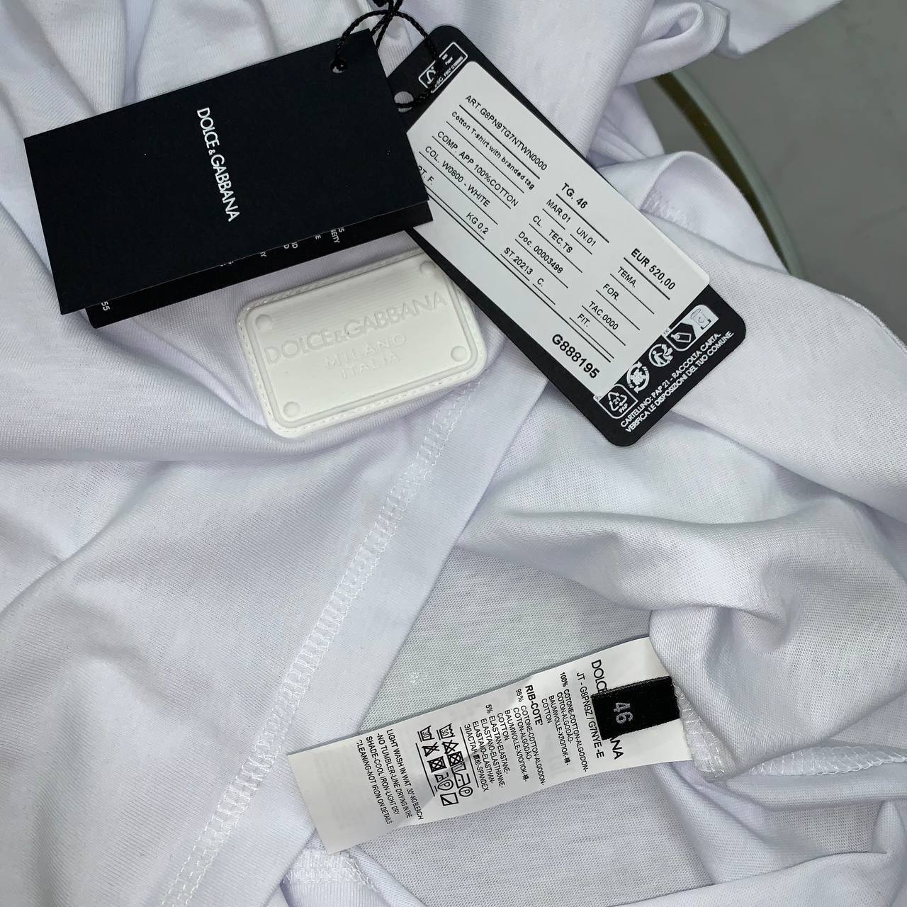 Dolce & Gabbana Logo-Plaque Men's Women's T-Shirts in Different Colors Reps Sale UK Best Quality Sale AAA Replica