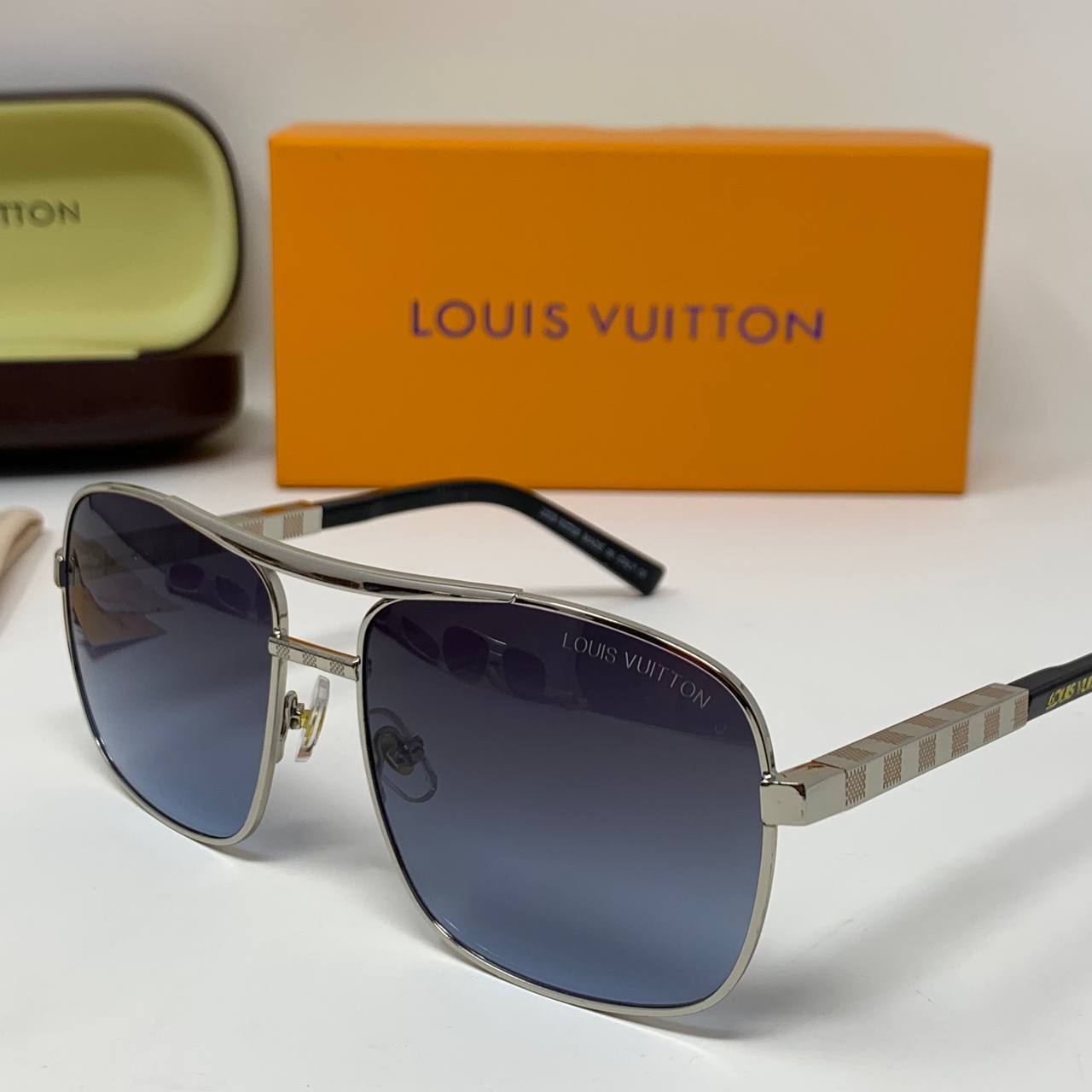 Louis Vuitton Attitude Sunglasses Silver-Tone Men's Reps Sale UK Best Quality Sale AAA Replica