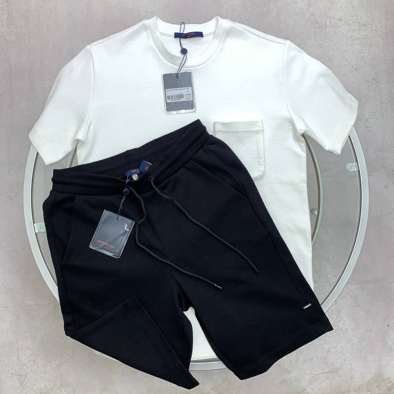 Louis Vuitton Monogram 3D Pocket Men's T-Shirts & Shorts Set in Different Colors Reps Sale UK Best Quality AAA Replica