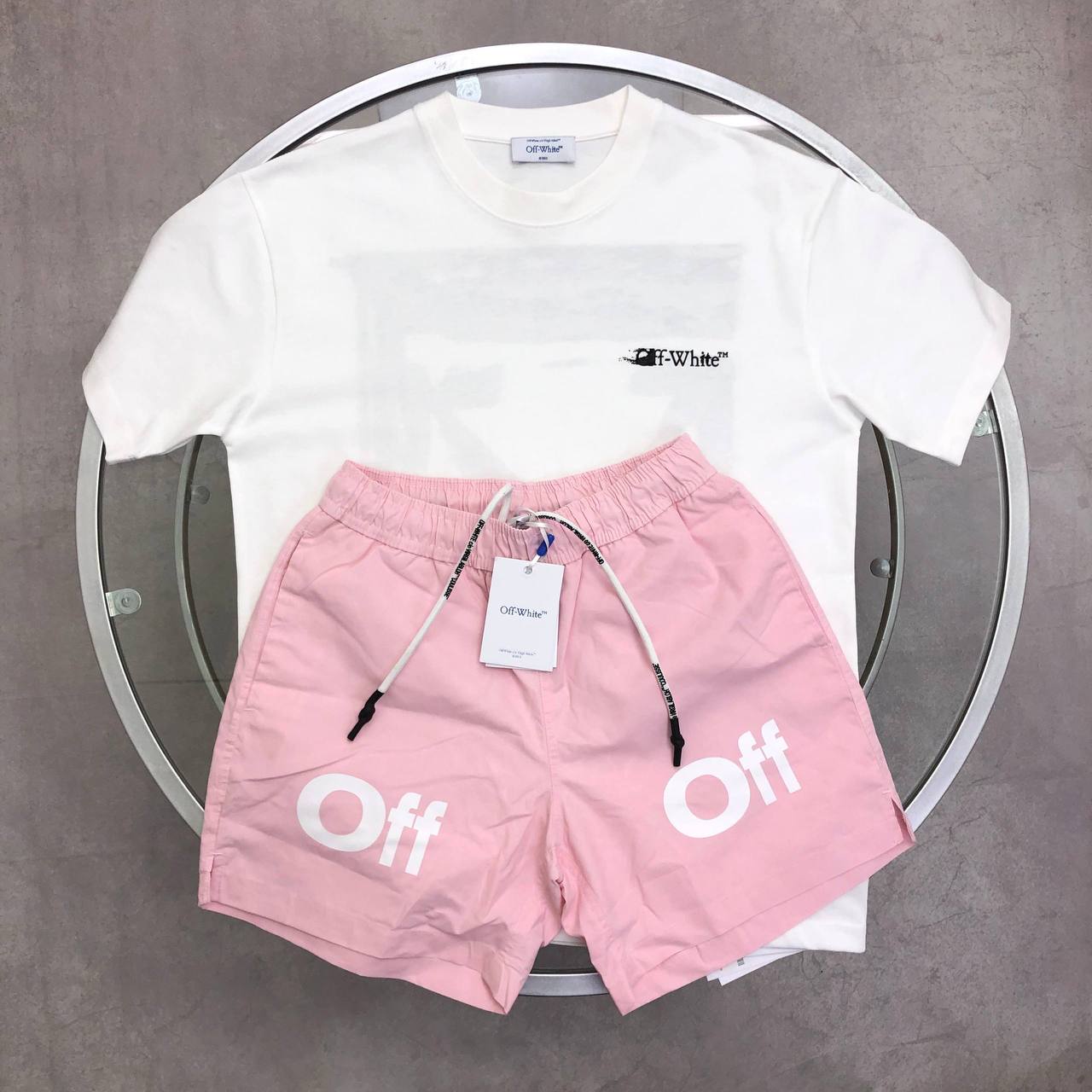 Off-White Ink Arrow Slim Fit Men's T-Shirts & Shorts Set in Different Colors Reps Sale UK Best Quality AAA Replica
