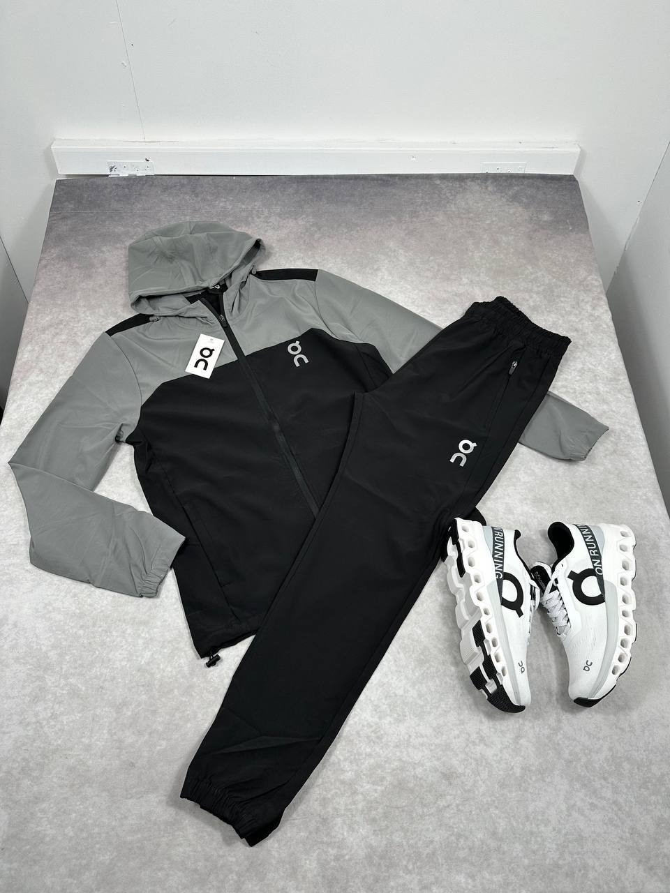 On Cloud Running Performance Athletic Tracksuit Men's Reps Sale UK Best Quality AAA Quality Replica