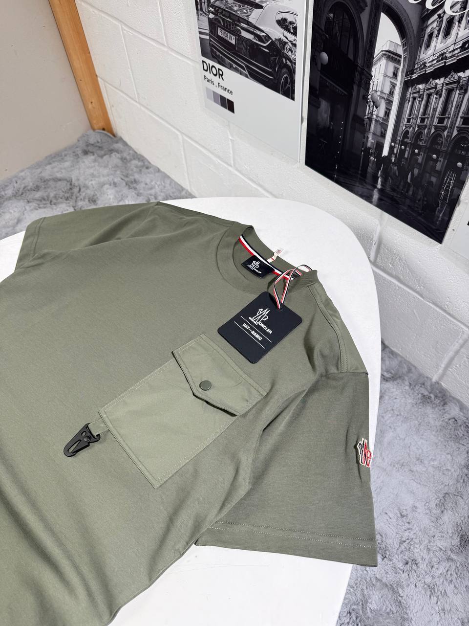 Moncler Grenoble Utility Pocket Logo T-Shirt Men's Women's in Different Colors Reps Sale UK Best Quality Replica