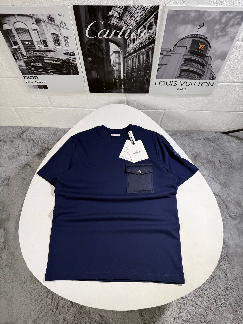 Moncler Monogram Pocket Logo T-Shirt Men's Women's in Different Colors Reps Sale UK Best Quality Replica