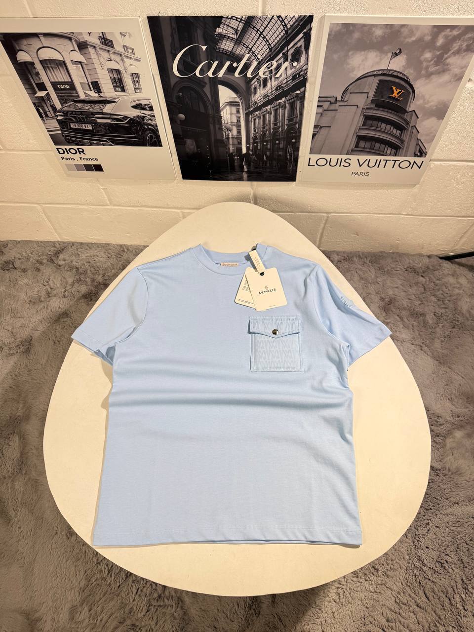 Moncler Monogram Pocket Logo T-Shirt Men's Women's in Different Colors Reps Sale UK Best Quality Replica