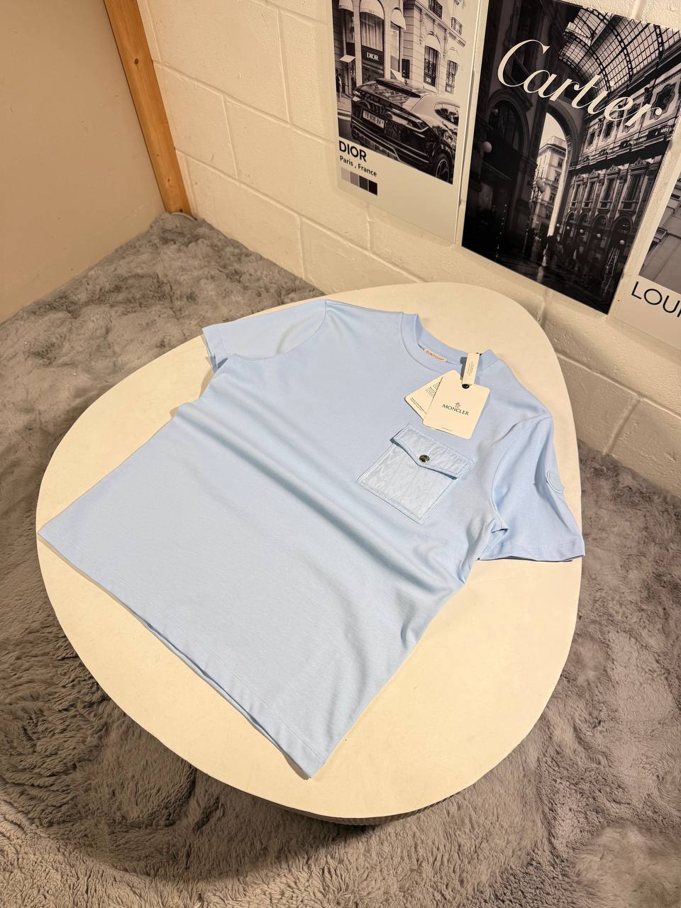 Moncler Monogram Pocket Logo T-Shirt Men's Women's in Different Colors Reps Sale UK Best Quality Replica
