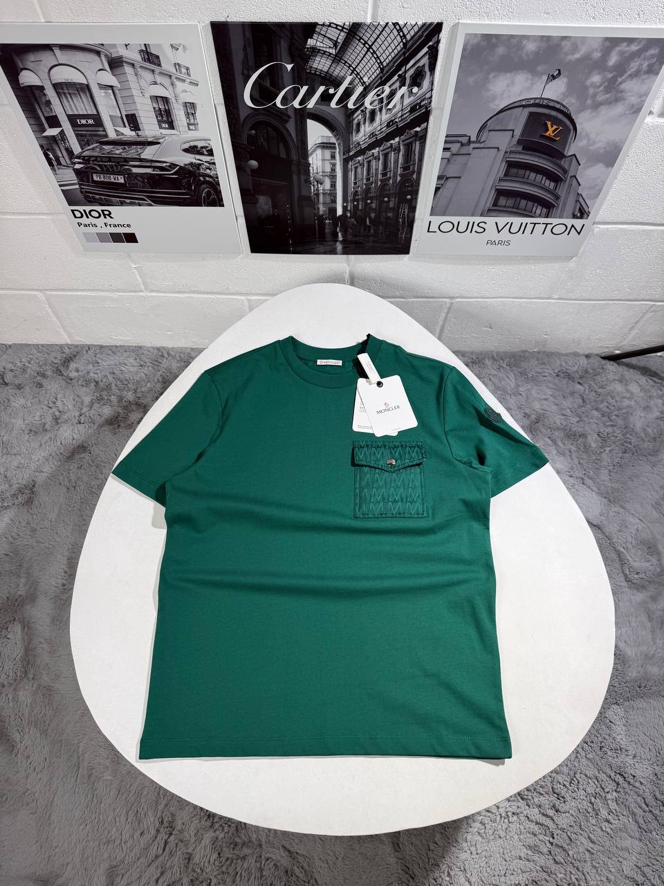 Moncler Monogram Pocket Logo T-Shirt Men's Women's in Different Colors Reps Sale UK Best Quality Replica