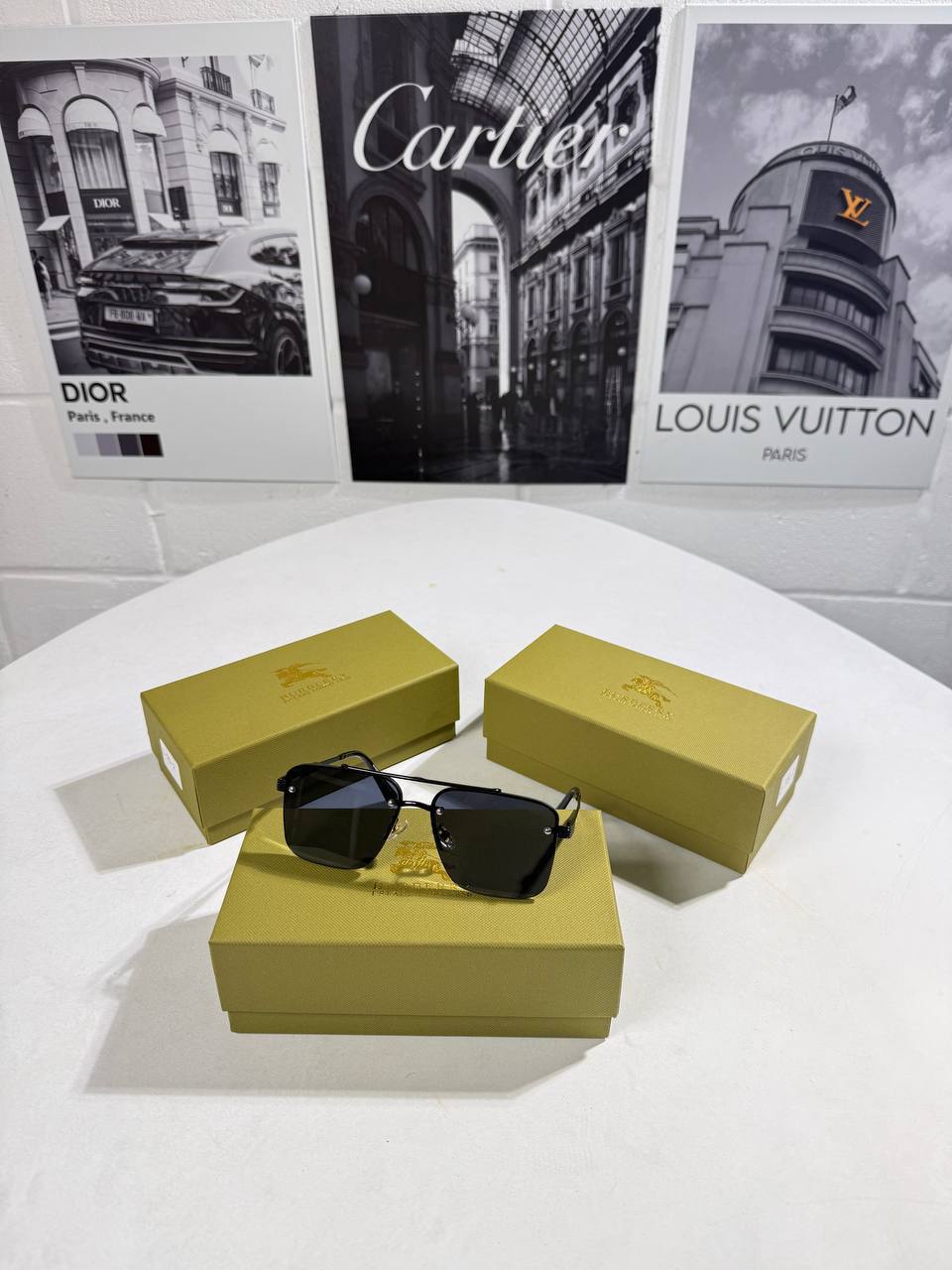 Burberry Pilot Classic Aviator Black Metal Frame Sunglasses Men's Women's Reps Sale UK Best Quality AAA Replica