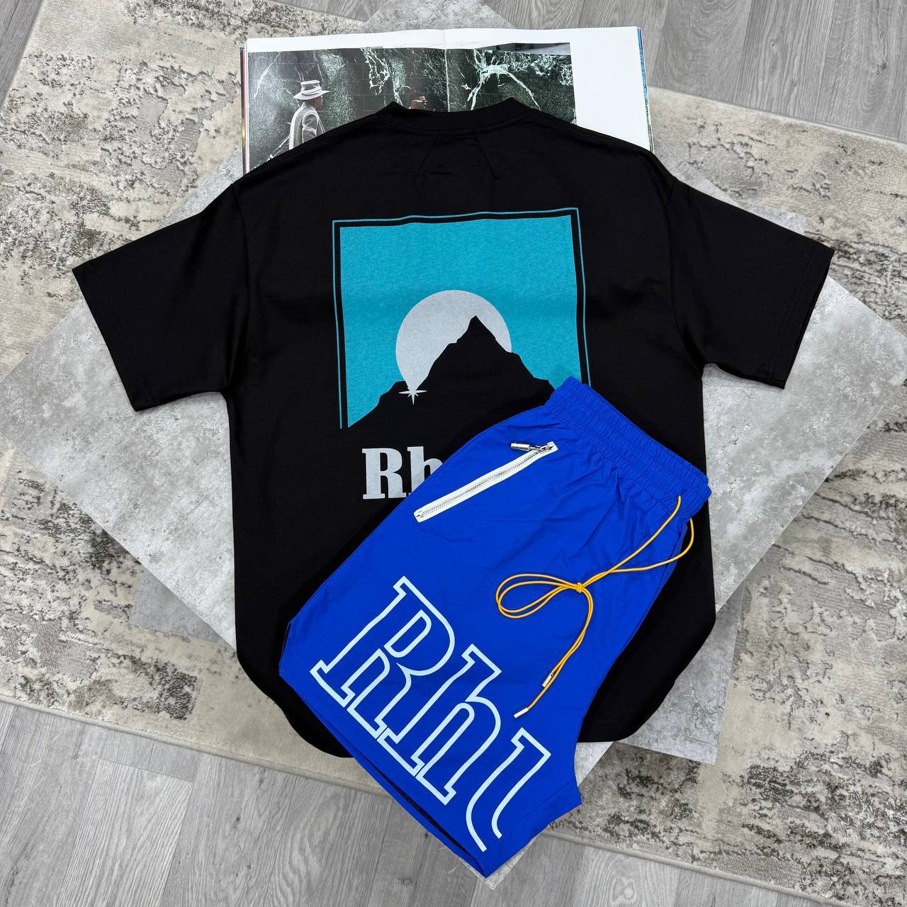 Rhude Moonlight Logo Short-Sleeve T-Shirts & Shorts Set in Different Colors Men's Reps Sale UK Best Quality AAA Replica