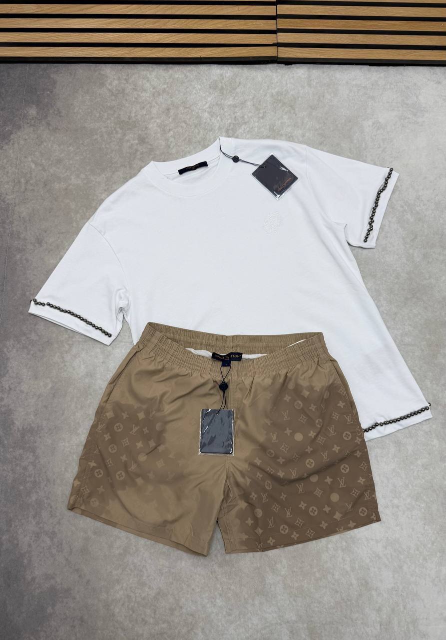 Louis Vuitton Pearl-Embellished Short-Sleeve T-Shirts & Shorts Set in Different Colors Men's Reps Sale UK Best Quality AAA Replica