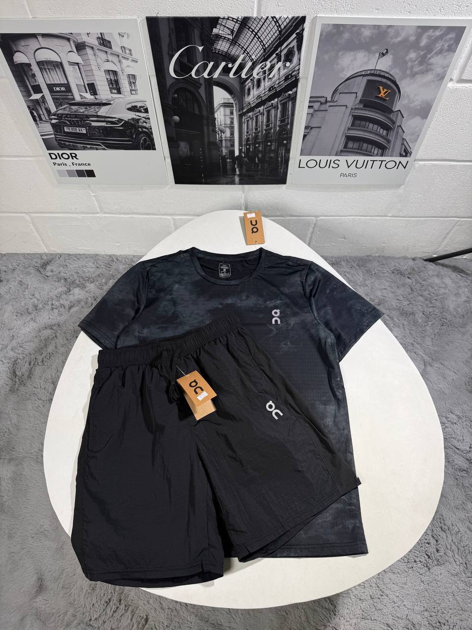 On Running Cloud Performance Short-Sleeve T-Shirts & Shorts Set in Dark Grey/Black Colors Men's Reps Sale UK Best Quality AAA Replica