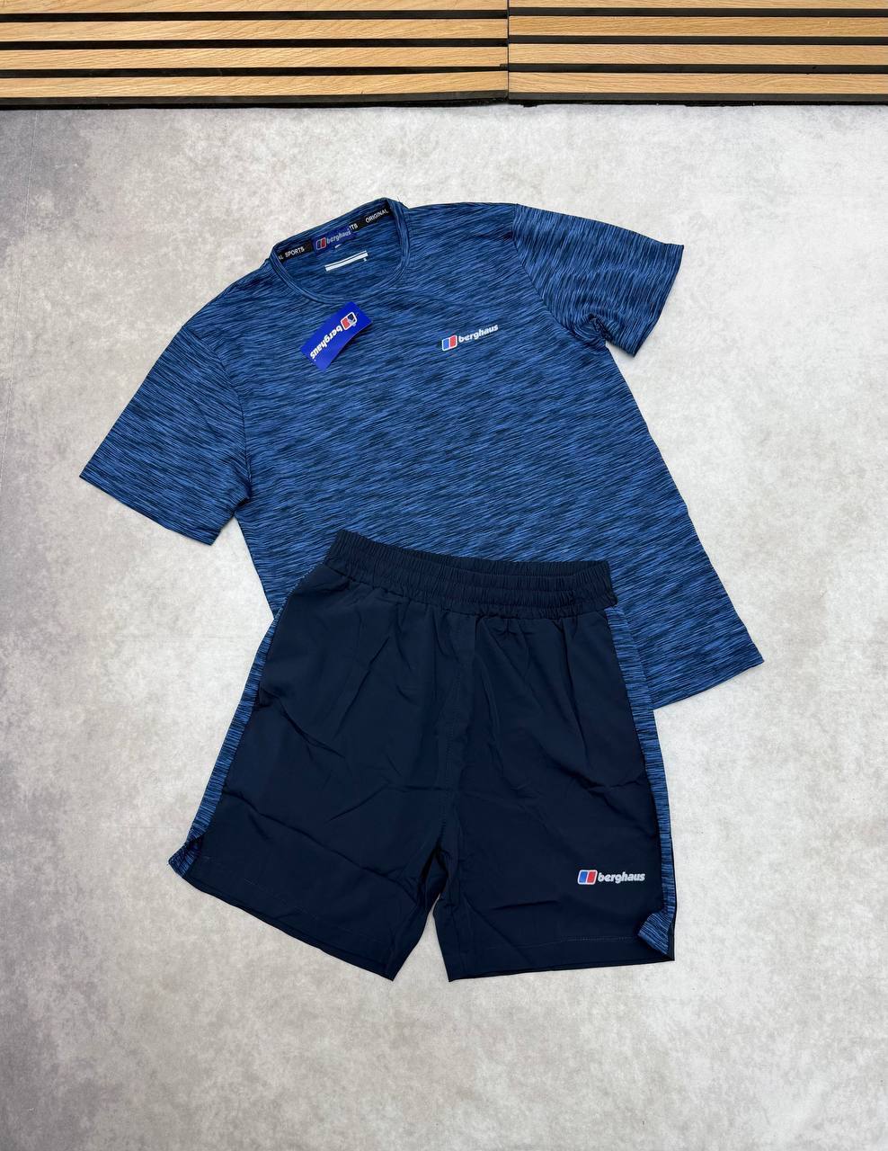Berghaus Performance Activewear Running T-Shirts & Shorts Set in Navy Blue Color Men's Reps Sale UK Best Quality AAA Replica