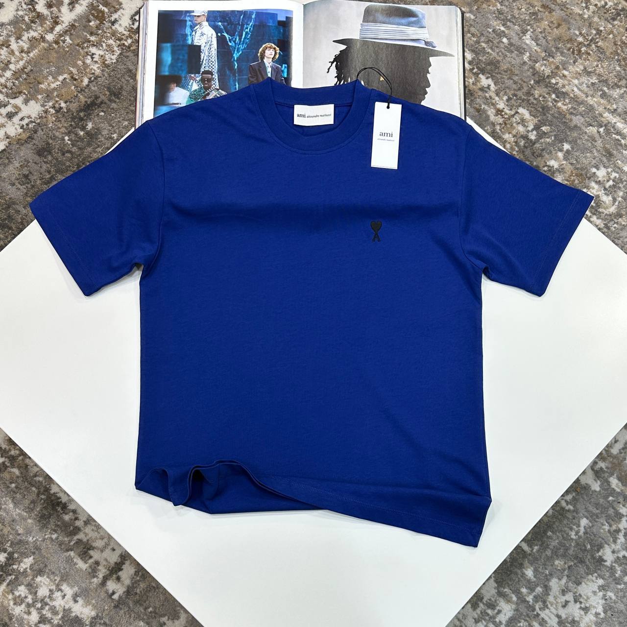 Ami Paris Ami de Coeur Logo Short Sleeves T-Shirts Men's Women's in Different Colors Reps Sale UK Best Quality AAA Replica