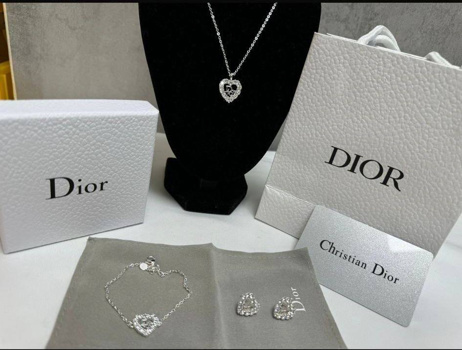 Christian Dior Crystal Heart Necklace, Earrings & Bracelet Set Women's Reps Sale UK Best Quality AAA Replica