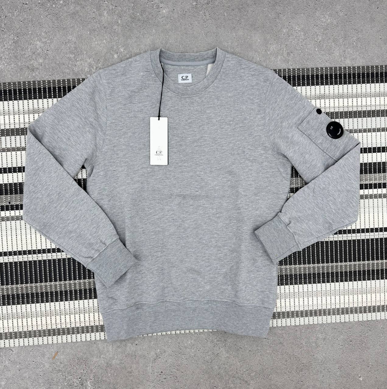 C.P. Company Diagonal Raised Fleece Lens Men's Women's Jumper in Different Colors Reps UK Best Quality AAA Replica