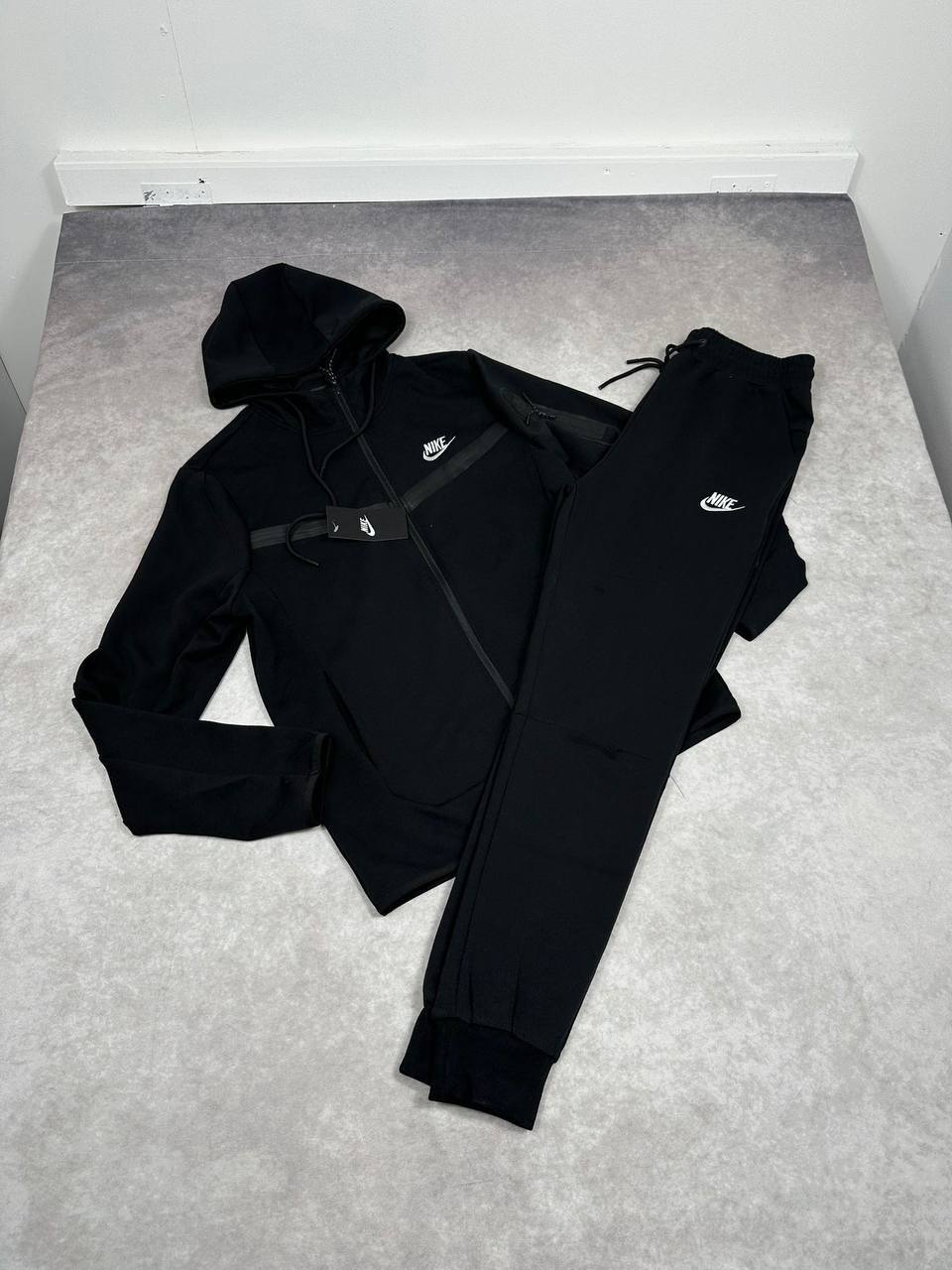 Nike Tech Fleece Windrunner Tracksuit Men's in Different Colors Reps Sale UK Best Quality Sale AAA Replica