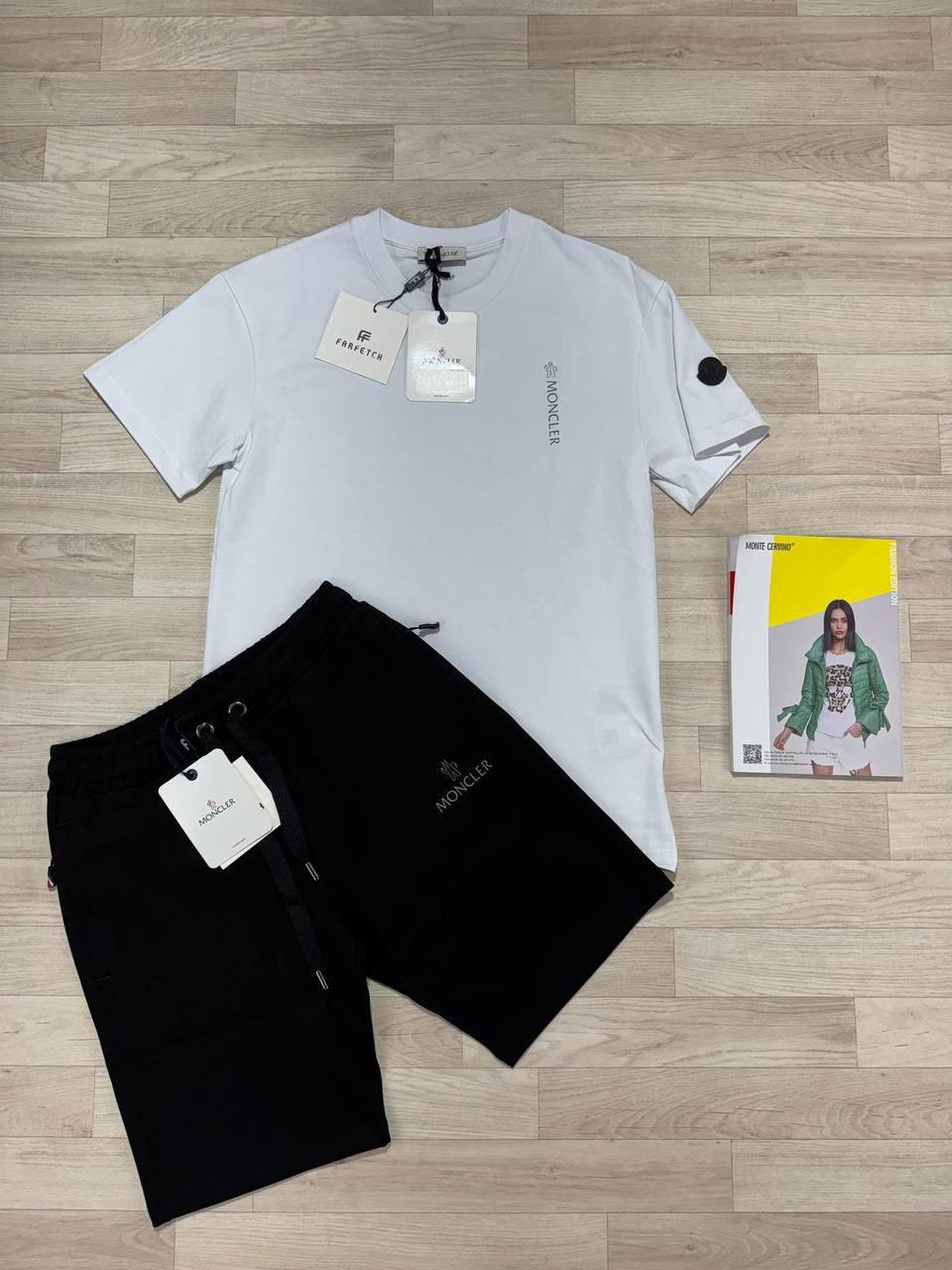 Moncler Vertical Logo Lettering T-Shirts & Shorts Set Men's in Different Colors Reps UK Best Quality Sale AAA Replica