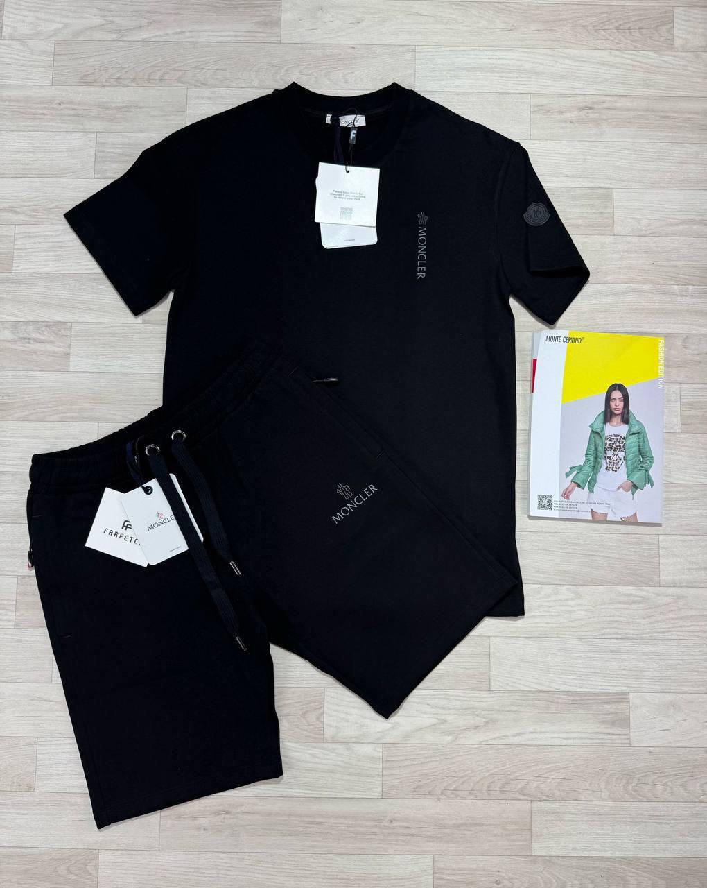 Moncler Vertical Logo Lettering T-Shirts & Shorts Set Men's in Different Colors Reps UK Best Quality Sale AAA Replica