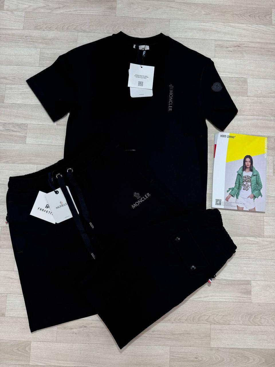 Moncler Vertical Logo Lettering T-Shirts & Shorts Set Men's in Different Colors Reps UK Best Quality Sale AAA Replica