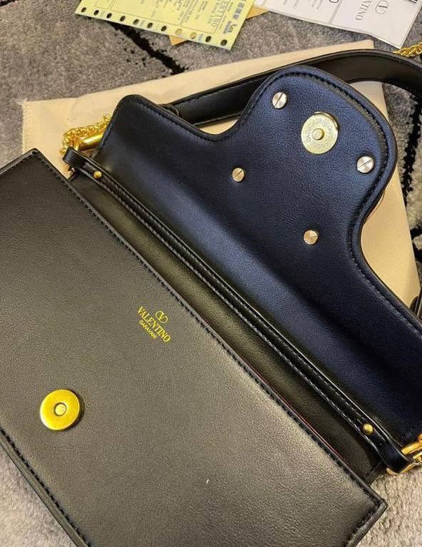 Valentino Garavani Logo Shoulder Bag Black Women's Reps Sale UK Best Quality AAA Replica