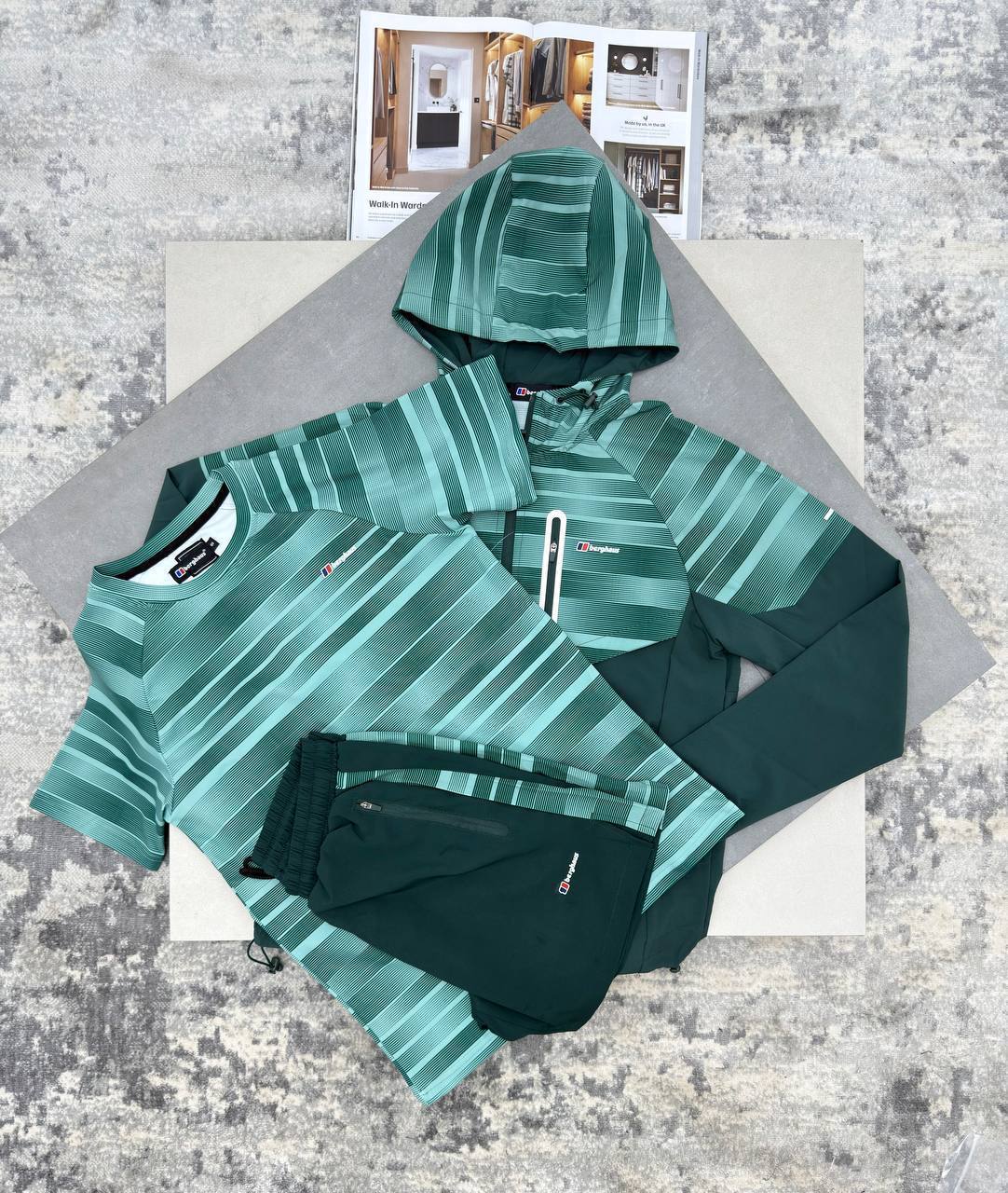 Berghaus Tech 3 Pcs Tracksuits Mens in Green / Stripe Gradient Reps Sale UK Best Quality AAA Replica
