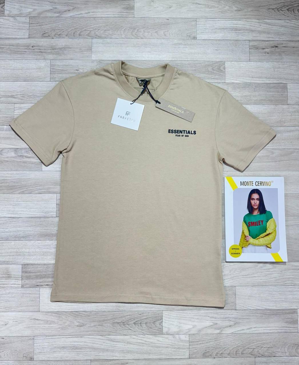 Essentials Fear of God Classic Fit Cotton Graphic T-Shirt in Different Colors Men's Women's Reps UK Best Quality Replica