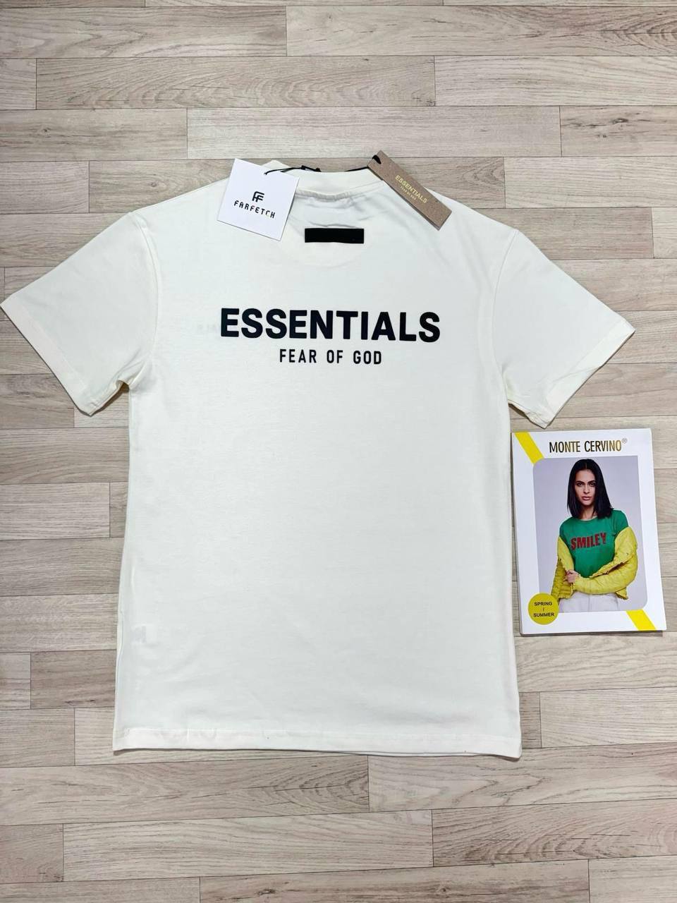 Essentials Fear of God Classic Fit Cotton Graphic T-Shirt in Different Colors Men's Women's Reps UK Best Quality Replica