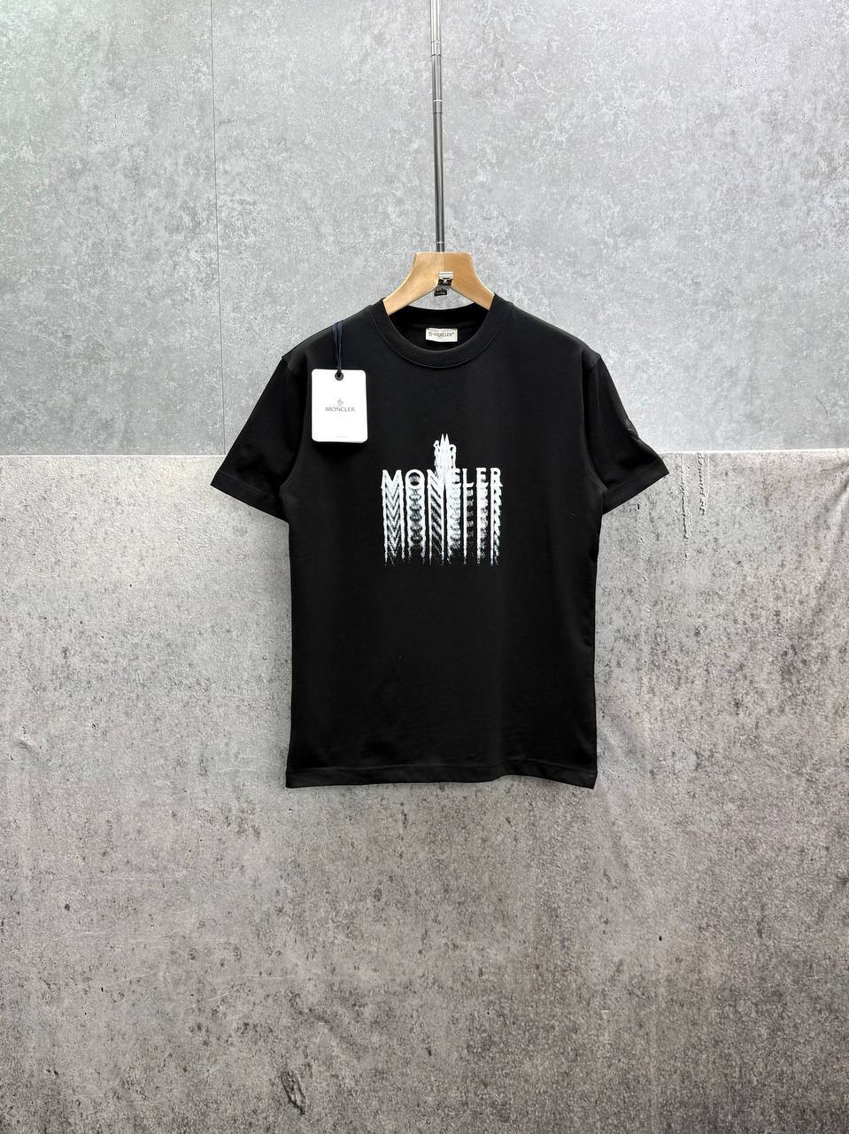 Moncler Faded Logo Cotton T-Shirt Men's Women's in Different Colors Reps UK Best Quality Sale AAA Replica