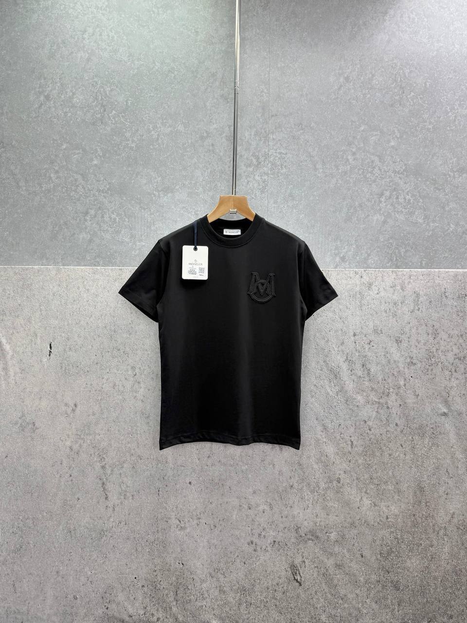 Moncler Embroidered "M" Logo Cotton T-Shirt Men's Women's in 2 Colors Reps UK Best Quality Sale AAA Replica
