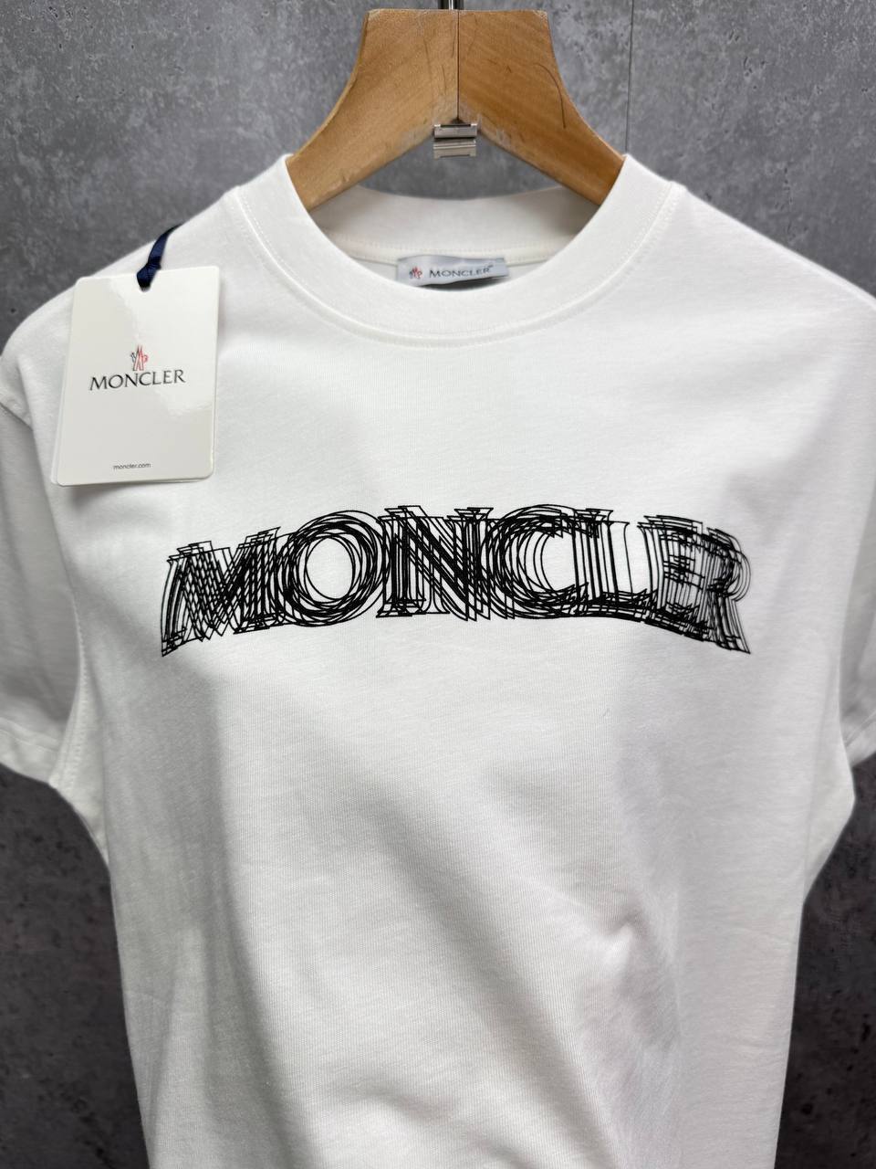 Moncler Blurred-Effect Logo Print Cotton T-Shirt Men's Women's in 2 Colors Reps UK Best Quality Sale AAA Replica
