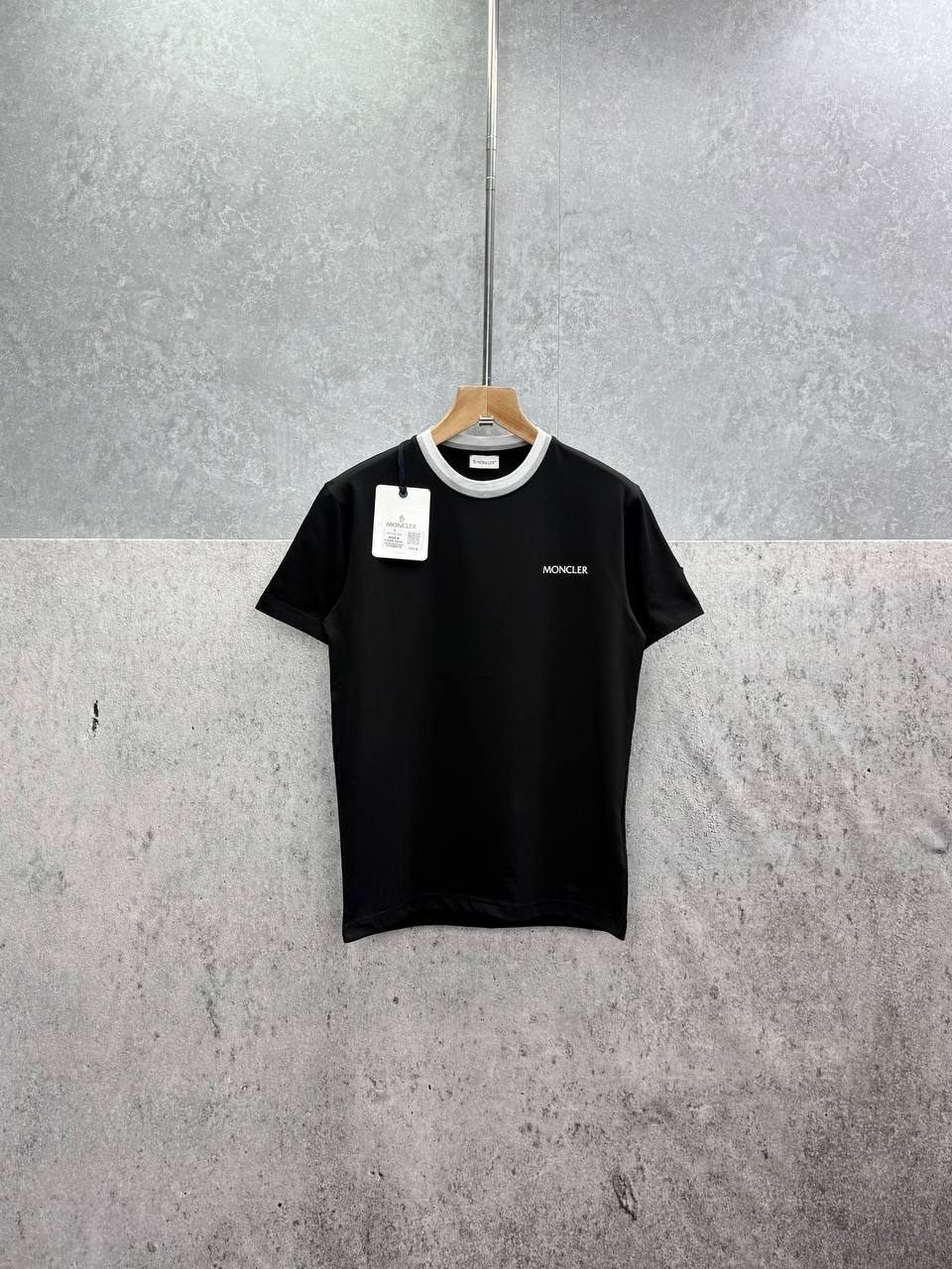 Moncler Rubberized Logo Print Cotton-Jersey T-Shirt Men's Women's in 2 Colors Reps UK Best Quality Sale AAA Replica