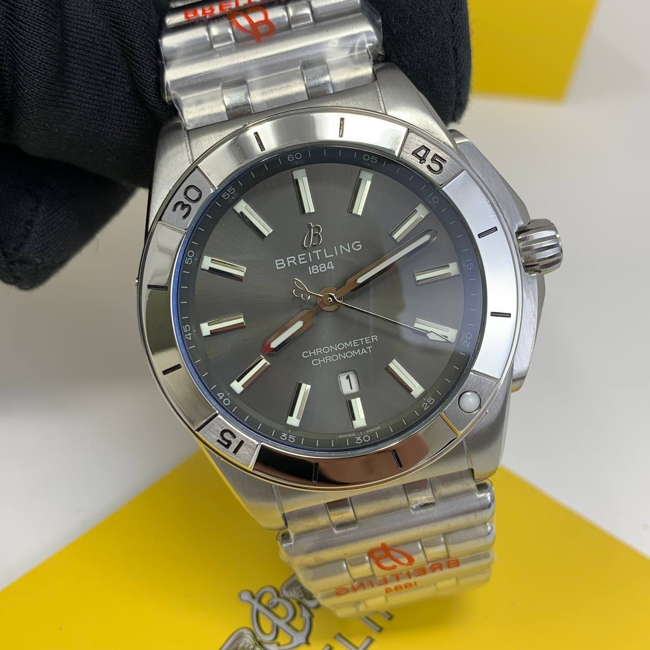 Breitling Chronomat Automatic GMT 40 Stainless Steel in Different Dial Colors Men's Watch UK Best Quality Reps AAA Replica
