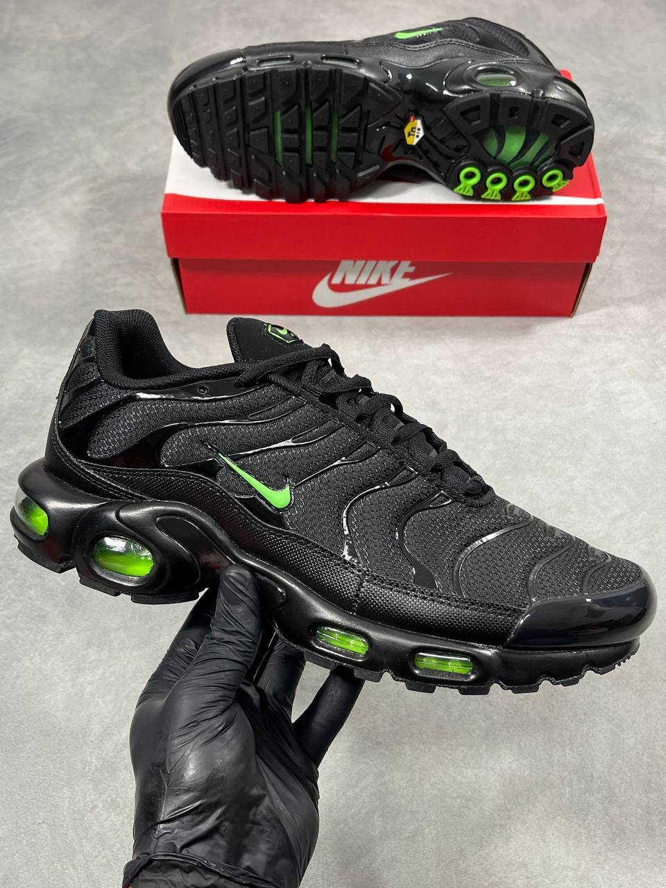 Nike TN Air Max Plus 'Black/Green Strike' DM0032-024 Trainers Men's Reps Sale UK Best Quality AAA Replica