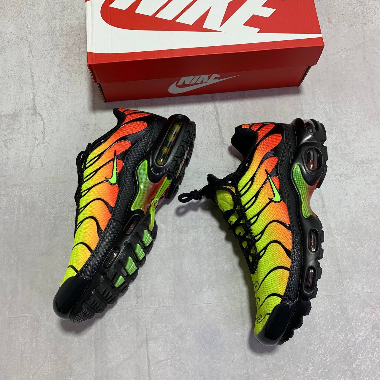 Nike Air Max Plus TN "Black Volt Solar Red" Men's Trainers Reps Sale UK Best Quality AAA Replica